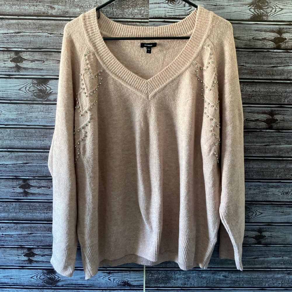 Express Women's Sweater Size L Long-Sleeved Blush Pink Embellished‎ Heart